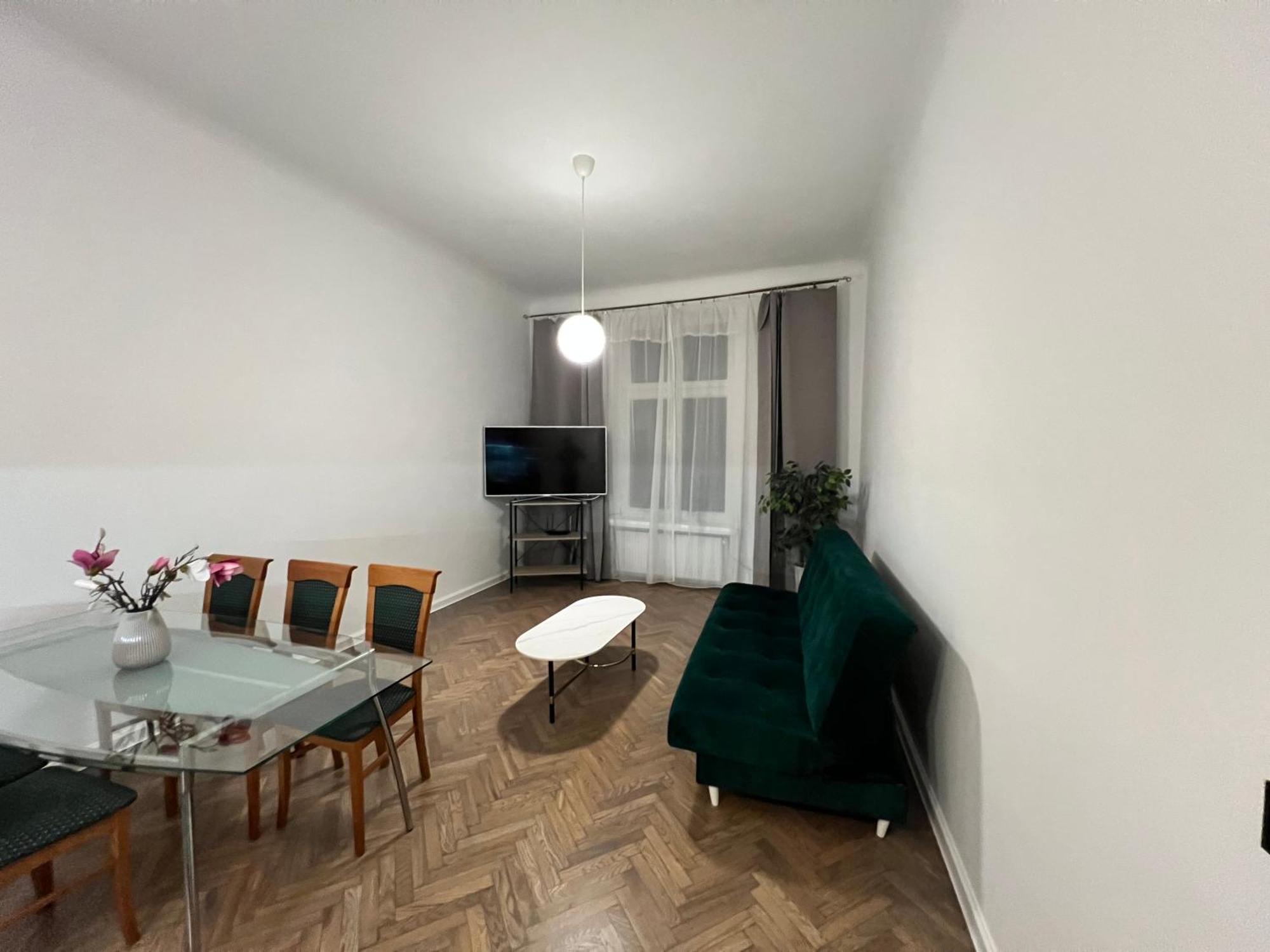 Apartament Rodzinny 14 Cracovia Exterior foto